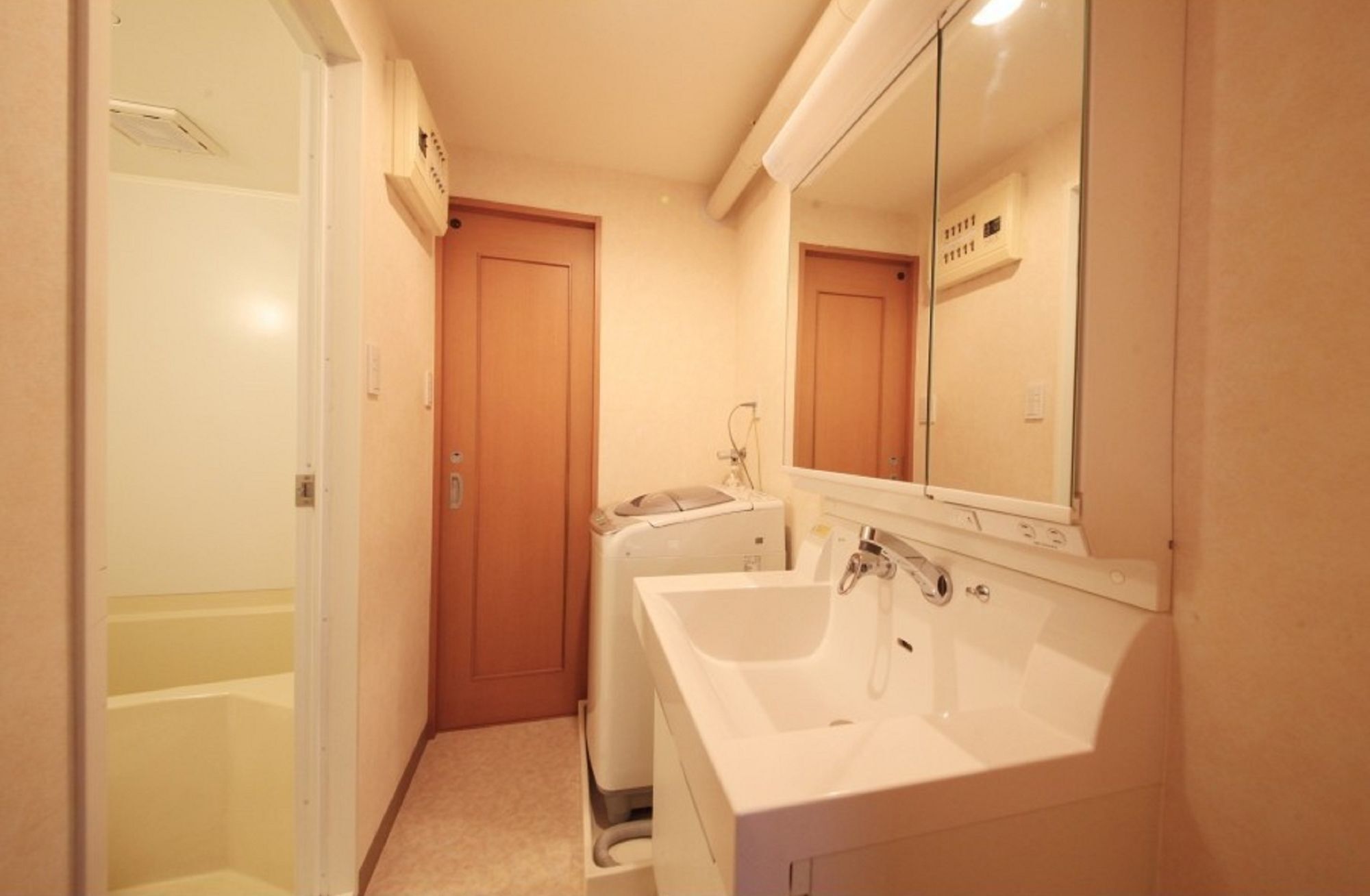 Shinjuku Urban Hotel طوكيو المظهر الخارجي الصورة